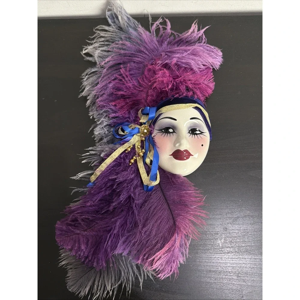 Unique Creations Lady Face Mask Wall Hanging Decor New Open Box NO BOX Purple